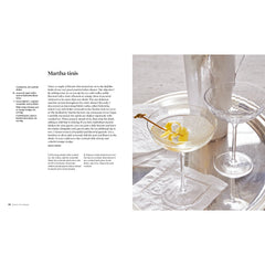 Martha: The Cookbook: 100 Favorite Recipes with Lessons & Stories from My Kitchen